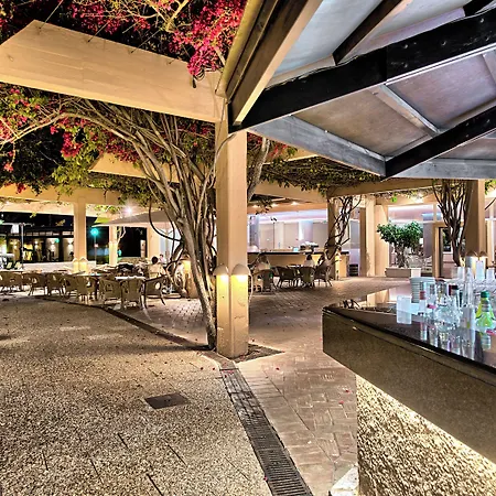 Dom Pedro 4* Vilamoura